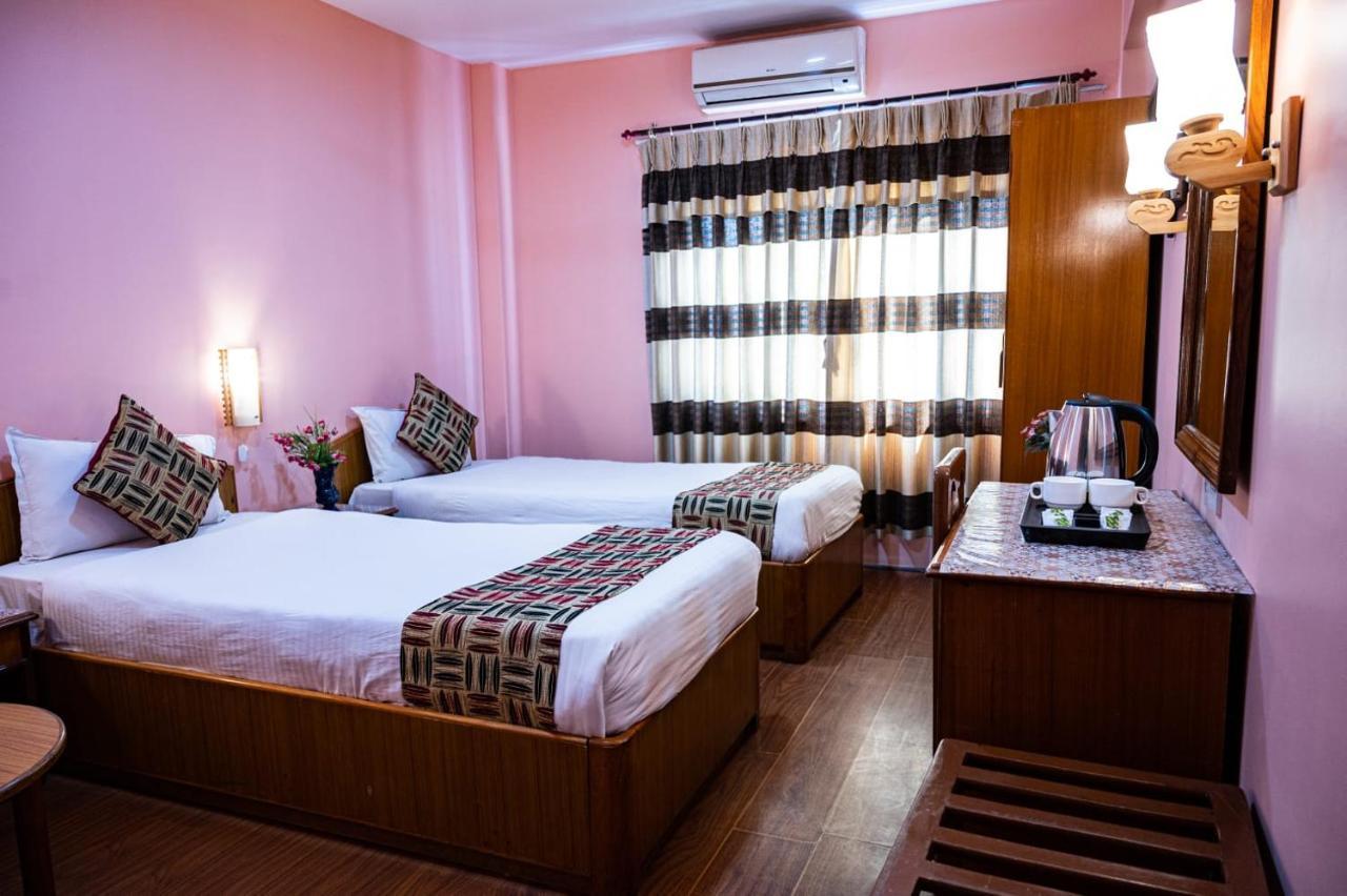 Kathmandu Prince Hotel Экстерьер фото