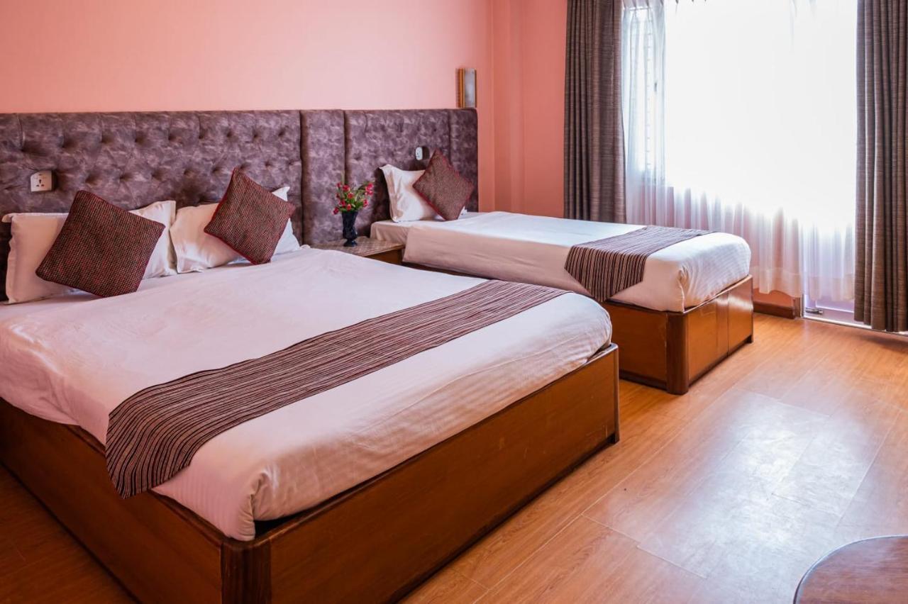 Kathmandu Prince Hotel Экстерьер фото
