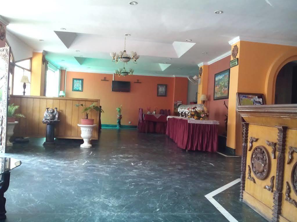Kathmandu Prince Hotel Экстерьер фото